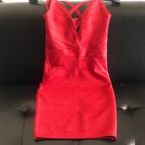 %FLASH SALE ITEM%Guess body con dress